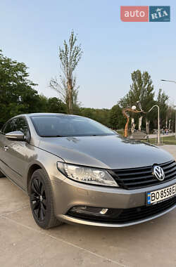 Купе Volkswagen CC / Passat CC 2013 в 