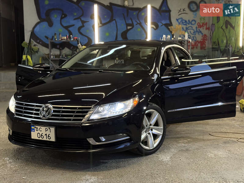 Купе Volkswagen CC / Passat CC 2012 в Львове