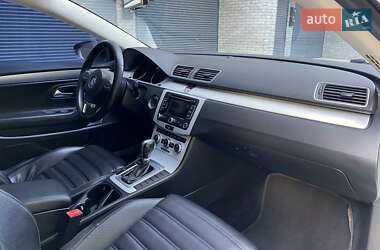Купе Volkswagen CC / Passat CC 2013 в 