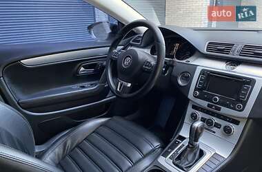 Купе Volkswagen CC / Passat CC 2013 в 