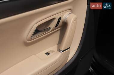 Купе Volkswagen CC / Passat CC 2012 в 
