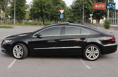 Купе Volkswagen CC / Passat CC 2012 в 