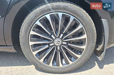 Купе Volkswagen CC / Passat CC 2014 в 
