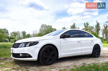 Купе Volkswagen CC / Passat CC 2012 в 