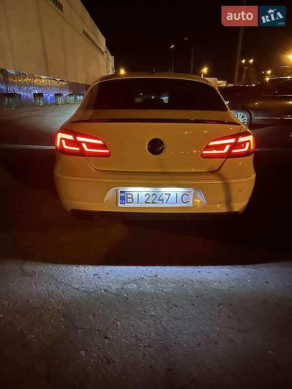 Купе Volkswagen CC / Passat CC 2012 в Полтаве