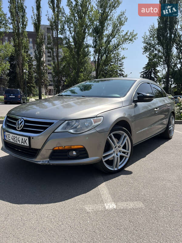 Volkswagen CC / Passat CC 2010