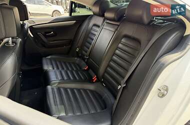 Купе Volkswagen CC / Passat CC 2012 в 