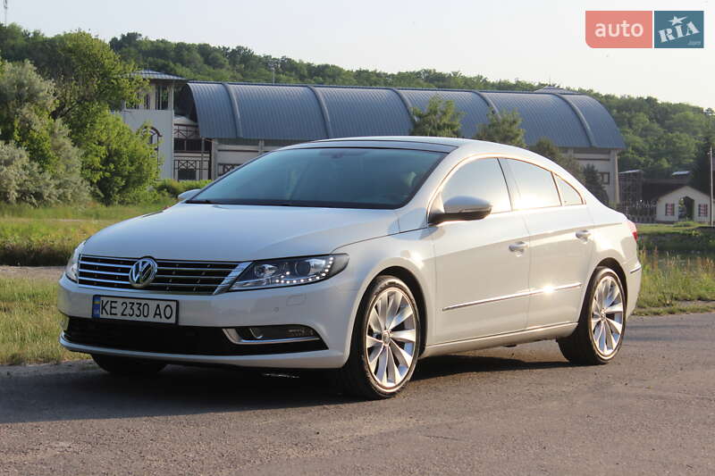 Купе Volkswagen CC / Passat CC 2014 в Дніпрі
