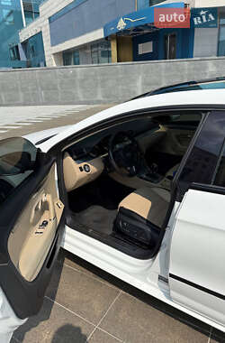 Купе Volkswagen CC / Passat CC 2012 в 