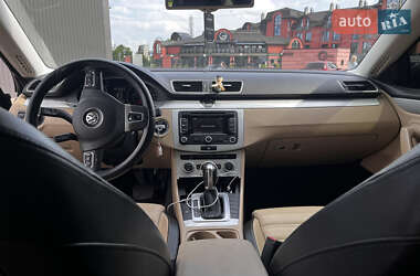 Купе Volkswagen CC / Passat CC 2012 в 