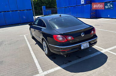 Купе Volkswagen CC / Passat CC 2011 в 