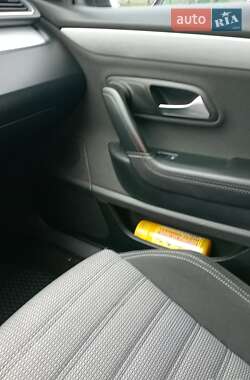 Купе Volkswagen CC / Passat CC 2013 в 