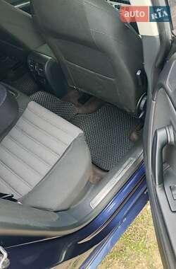 Купе Volkswagen CC / Passat CC 2013 в 