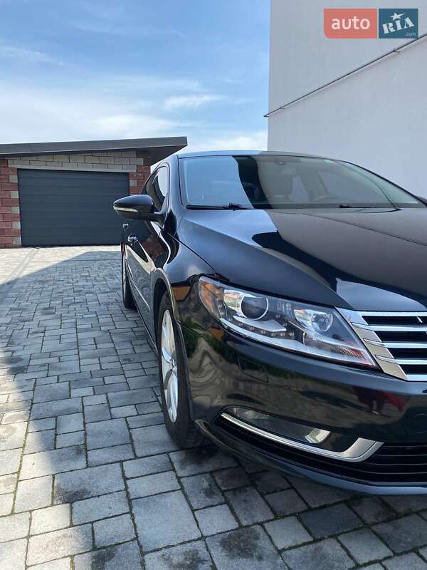 Купе Volkswagen CC / Passat CC 2012 в Ровно