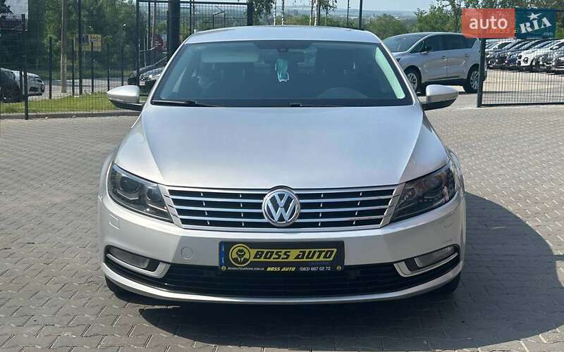 Купе Volkswagen CC / Passat CC 2012 в Черновцах
