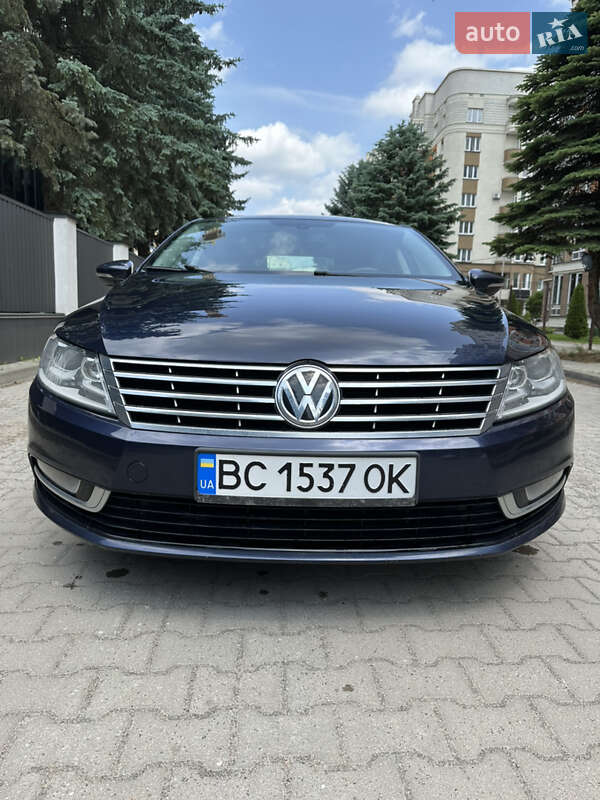 Купе Volkswagen CC / Passat CC 2013 в Львове