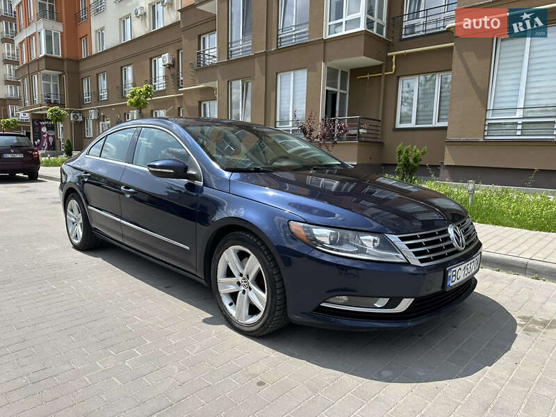 Купе Volkswagen CC / Passat CC 2013 в Львове