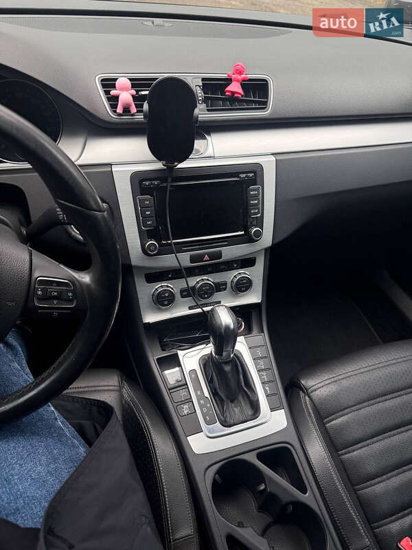 Купе Volkswagen CC / Passat CC 2012 в Запорожье