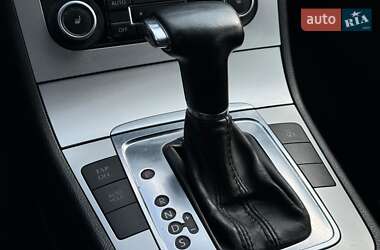 Купе Volkswagen CC / Passat CC 2009 в 