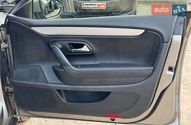 Купе Volkswagen CC / Passat CC 2009 в 