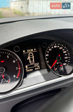 Купе Volkswagen CC / Passat CC 2012 в 