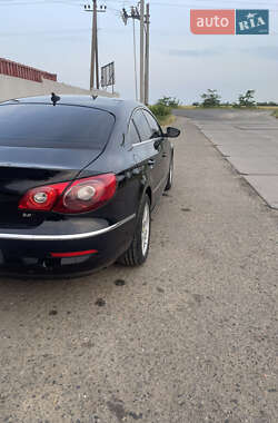 Купе Volkswagen CC / Passat CC 2010 в 