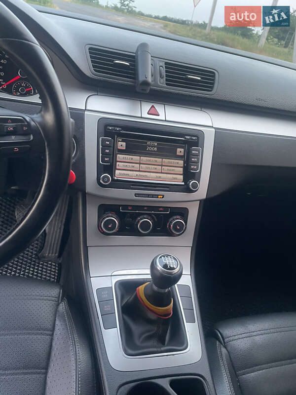 Купе Volkswagen CC / Passat CC 2010 в Одесі