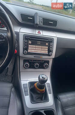 Купе Volkswagen CC / Passat CC 2010 в 