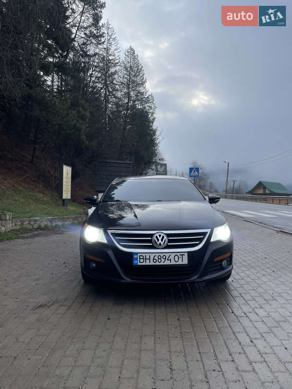 Купе Volkswagen CC / Passat CC 2010 в Одесі