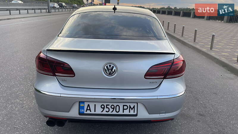 Купе Volkswagen CC / Passat CC 2012 в Києві
