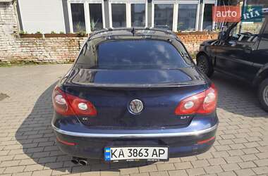 Купе Volkswagen CC / Passat CC 2011 в 