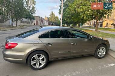 Купе Volkswagen CC / Passat CC 2010 в 
