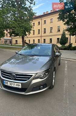 Купе Volkswagen CC / Passat CC 2010 в 