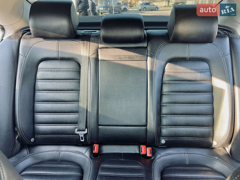 Купе Volkswagen CC / Passat CC 2012 в Львове