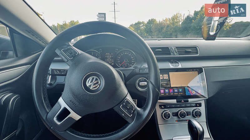 Купе Volkswagen CC / Passat CC 2012 в Львове
