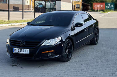 Купе Volkswagen CC / Passat CC 2011 в Гусятине
