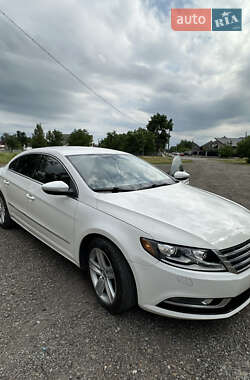 Купе Volkswagen CC / Passat CC 2013 в Новоселице