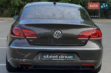 Купе Volkswagen CC / Passat CC 2016 в 