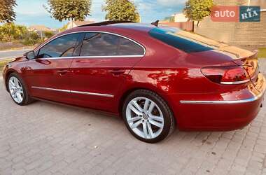 Купе Volkswagen CC / Passat CC 2013 в 