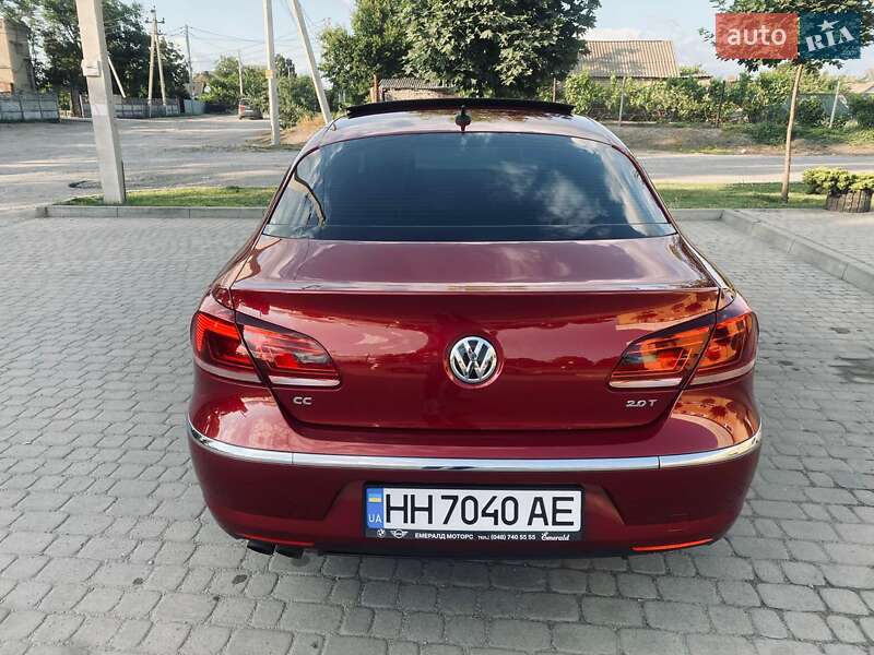 Купе Volkswagen CC / Passat CC 2013 в Дніпрі
