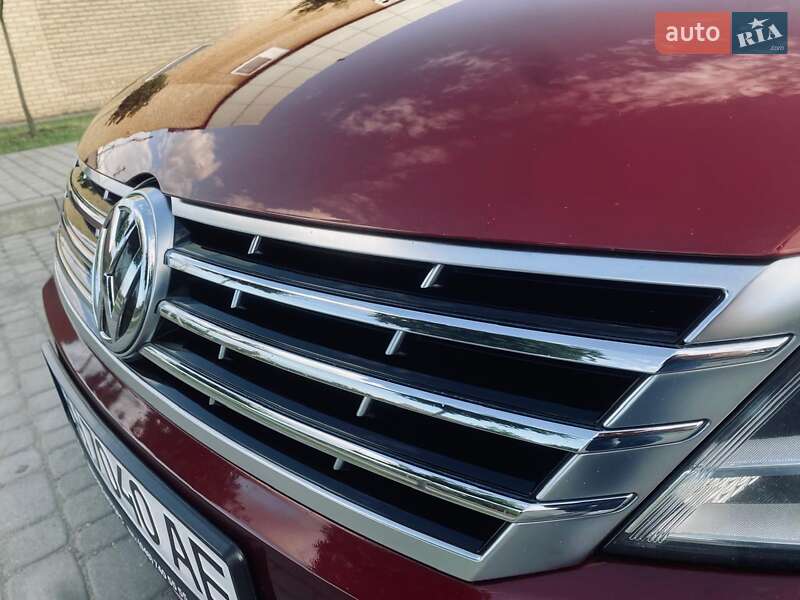 Купе Volkswagen CC / Passat CC 2013 в Дніпрі