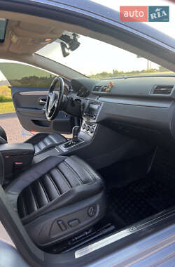 Купе Volkswagen CC / Passat CC 2013 в 