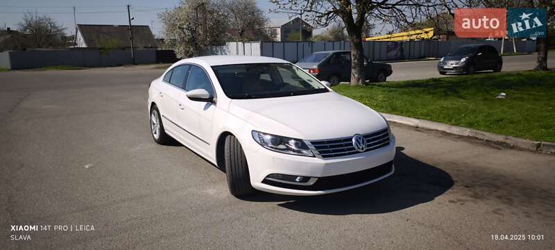 Купе Volkswagen CC / Passat CC 2014 в 