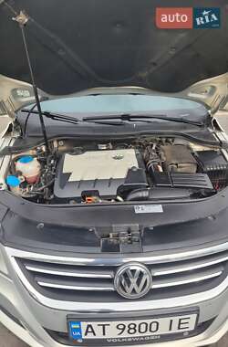 Купе Volkswagen CC / Passat CC 2009 в 