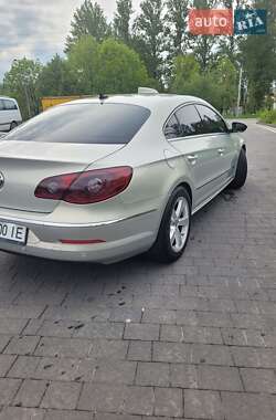 Купе Volkswagen CC / Passat CC 2009 в 