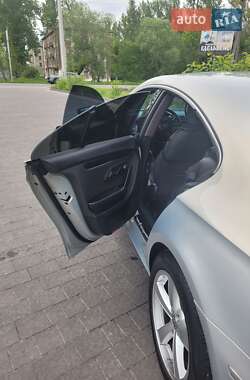 Купе Volkswagen CC / Passat CC 2009 в 