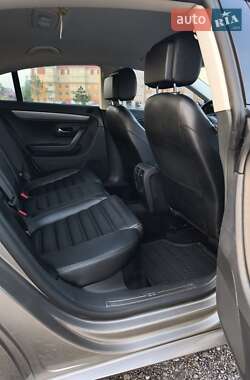 Купе Volkswagen CC / Passat CC 2013 в 
