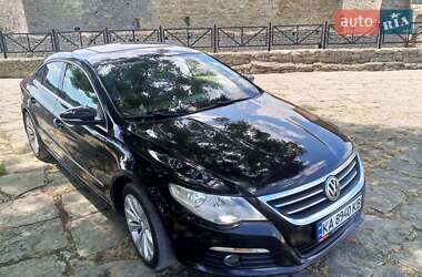 Купе Volkswagen CC / Passat CC 2011 в 