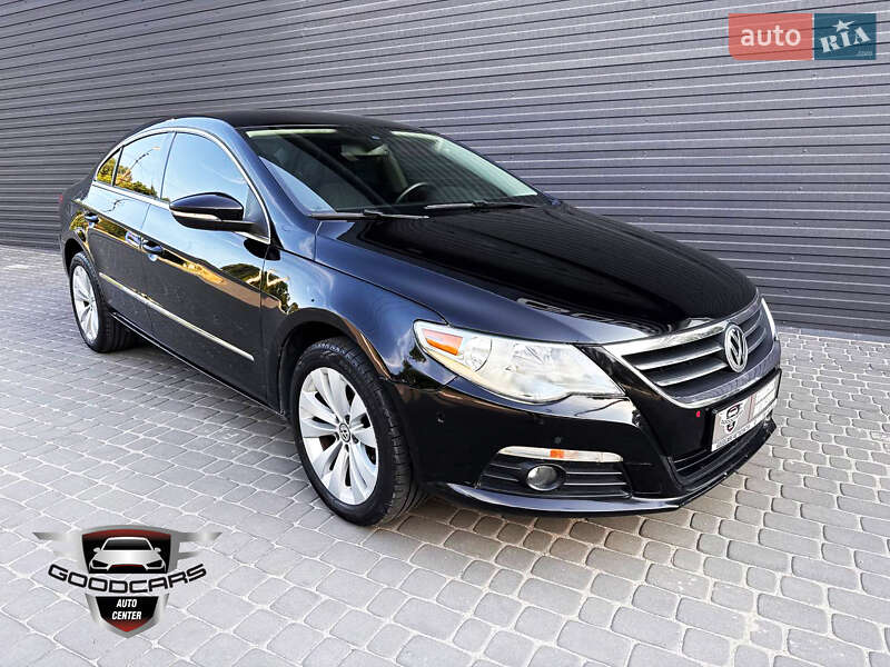 Купе Volkswagen CC / Passat CC 2009 в 