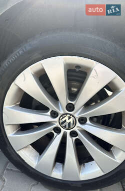 Купе Volkswagen CC / Passat CC 2010 в 